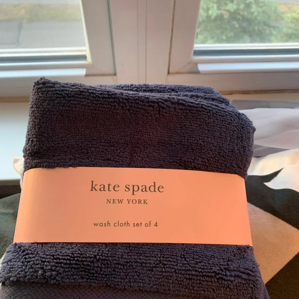 Kate Spade set of 4 wash cloth
